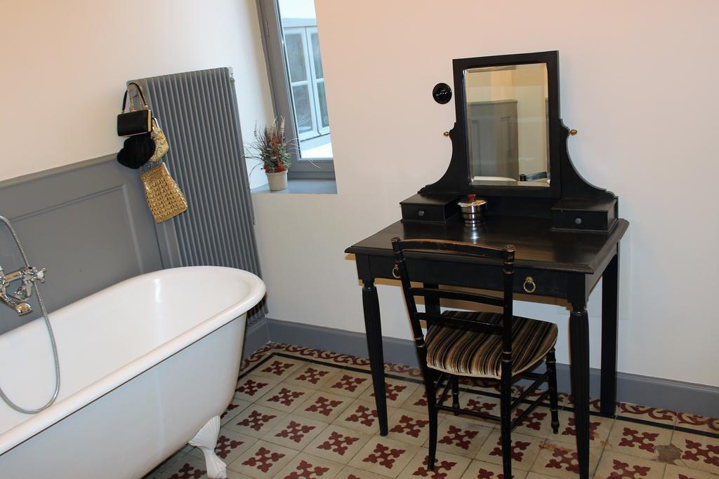 De La Chambre Au Jardin Belleville-en-Beaujolais Εξωτερικό φωτογραφία